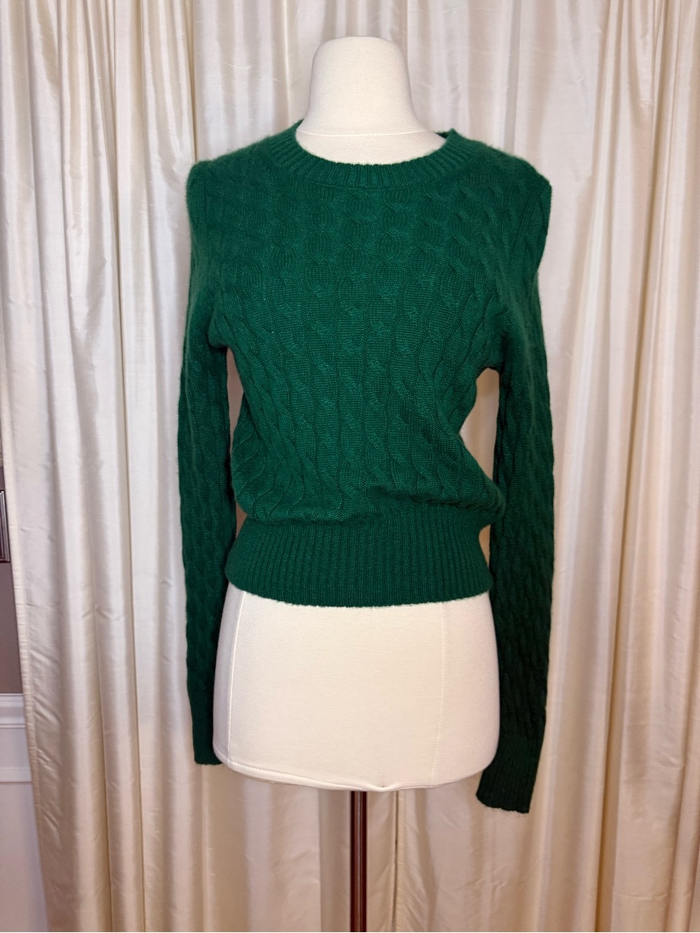 J.Crew 100% Cashmere Cable Knit Sweater Emerald Green Crewneck Size Small - Picture 2 of 10